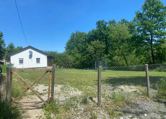 Kucica U Sumici 펜션